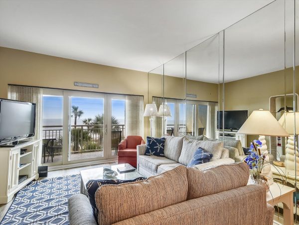 Beachfront Two Bedroom Vacation Condo Rental in Hilton Head
