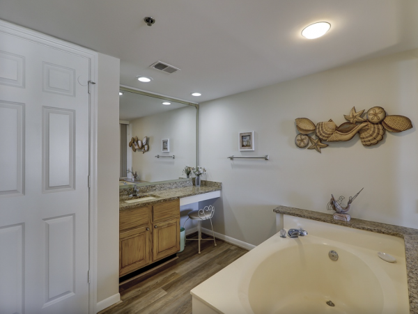 Breezy Oceanfront Vacation Condo in Hilton Head