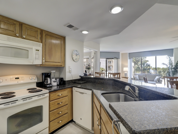 Breezy Oceanfront Vacation Condo in Hilton Head