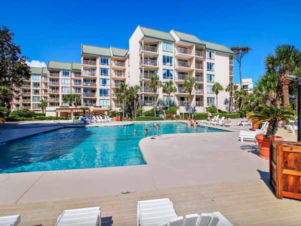 Breezy Oceanfront Vacation Condo in Hilton Head