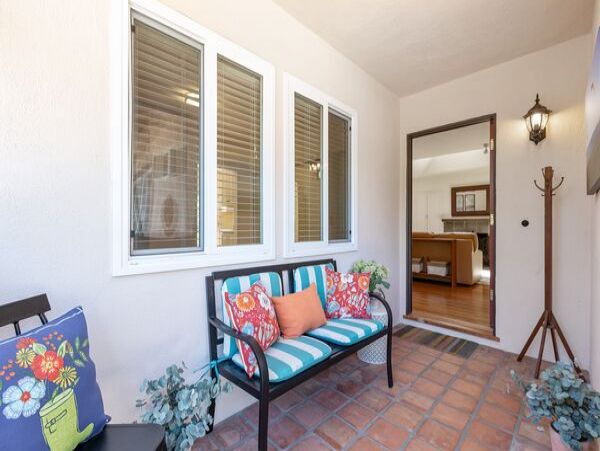 Santa Barbara Lovely Three Bedroom Vacation Residence