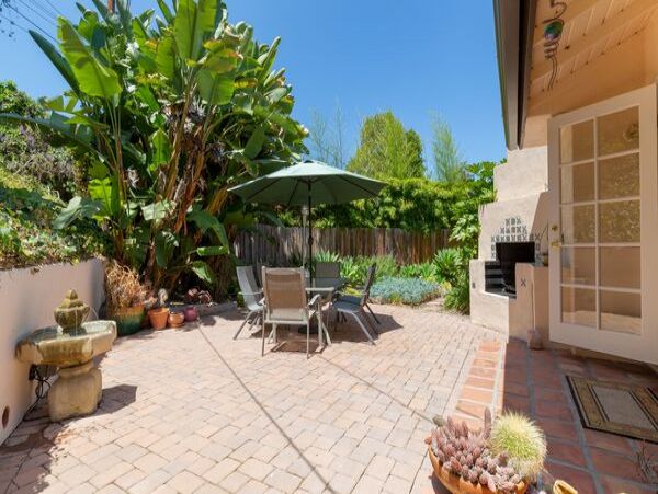 Santa Barbara Lovely Three Bedroom Vacation Residence