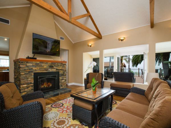 Santa Barbara County Home 997911