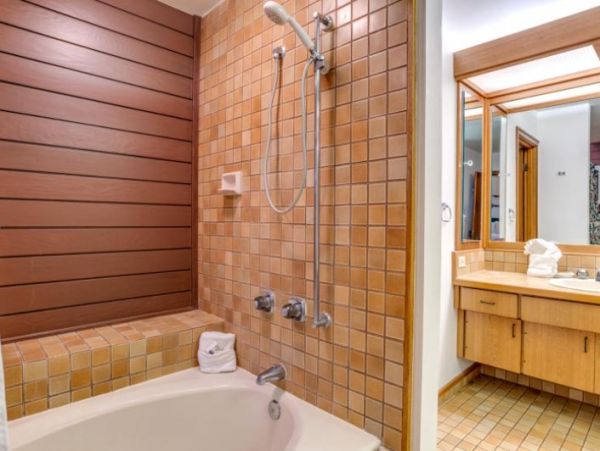 Kapalua Stunning One Bedroom Vacation Condo Sleeps 4