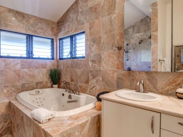 Luxury Vacation Condo in Kapalua 3 Bedrooms Sleeps Eight
