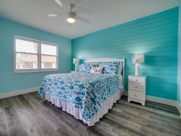 Renovated Vacation Condo in Bradenton 2 Bedrooms Shared Pool