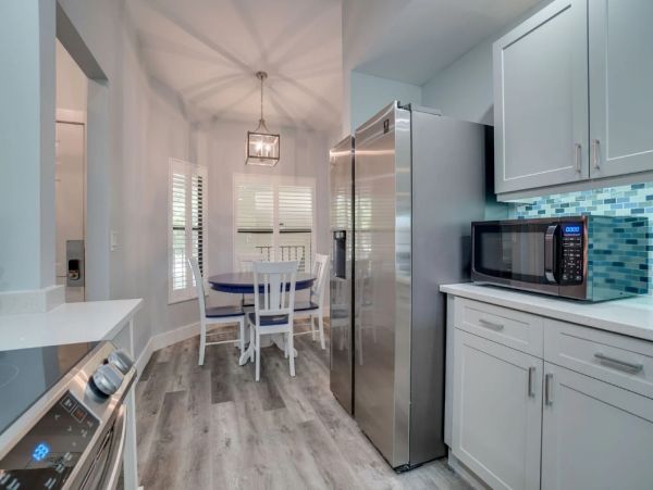 Renovated Vacation Condo in Bradenton 2 Bedrooms Shared Pool