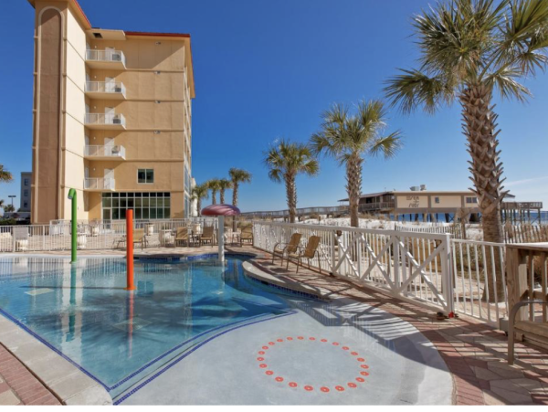 Beachfront Bliss - Spacious 2 Bedroom Condo with Gulf Views, Steps to Sand