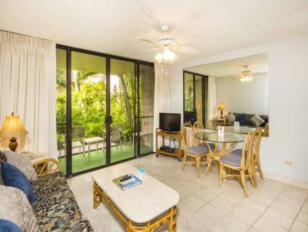 Value Lahaina Vacation Rental Beach Condo Sleeps 4 Guests
