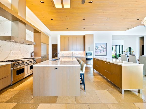 Sensational Luxurious Vacation Home in Malibu 6 Bedrooms