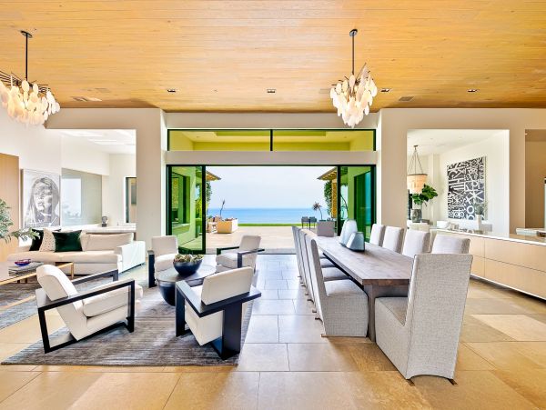 Sensational Luxurious Vacation Home in Malibu 6 Bedrooms