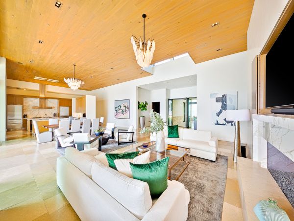Sensational Luxurious Vacation Home in Malibu 6 Bedrooms