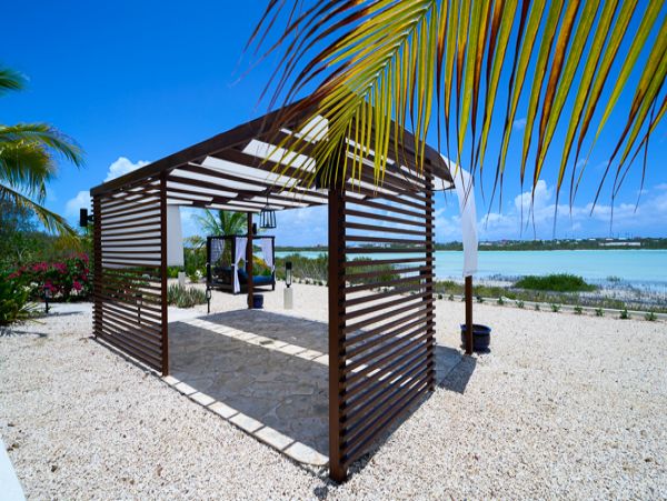 Luxury Vacation Villa Spectacular Views In Turks and Caicos