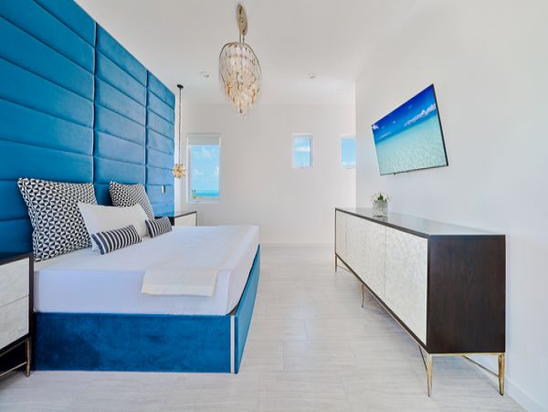 Luxury Vacation Villa Spectacular Views In Turks and Caicos