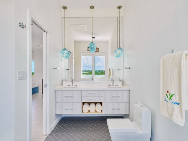 Luxury Vacation Villa Spectacular Views In Turks and Caicos