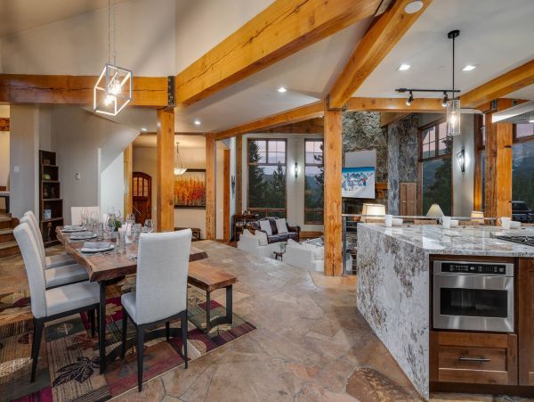 Breckenridge Ski in Ski out Vacation Home Sleeps 18