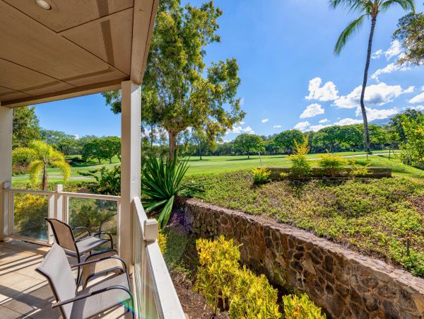 Updated Three Bedroom Vacation Condo in Wailea Walk To Beach