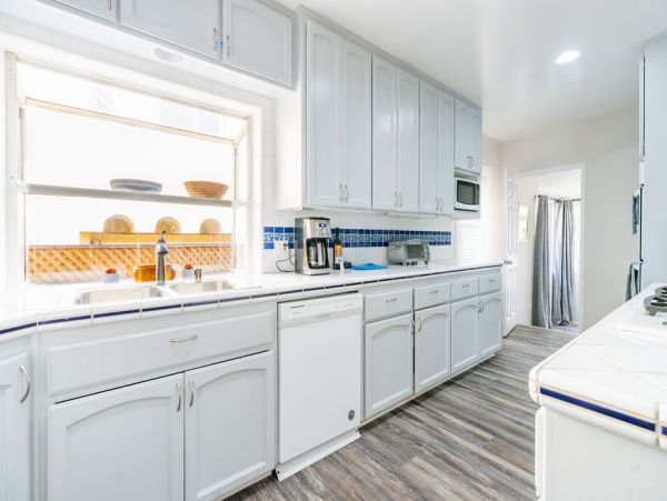 Luxury 3 Bedroom Vacation Home in La Jolla Sleeps 10 Guests