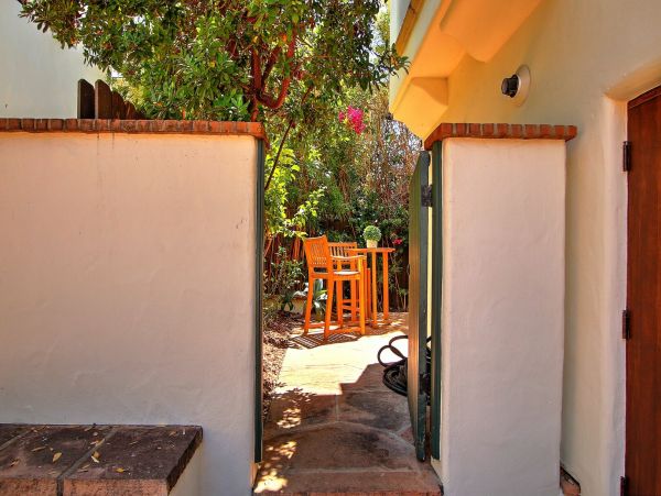 Santa Barbara County Home 997954