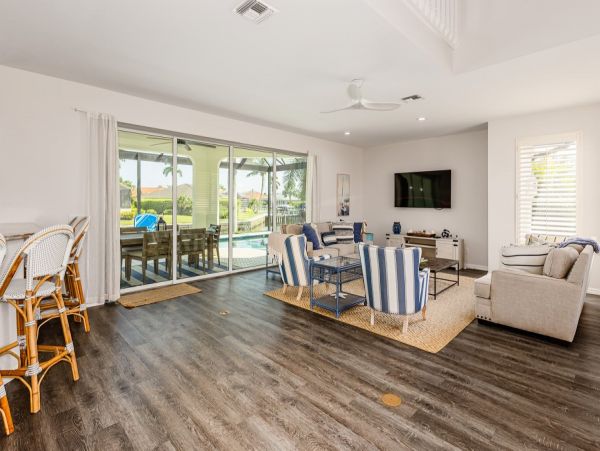 Luxury Vacation Home in Marco Island with Boat Dock
