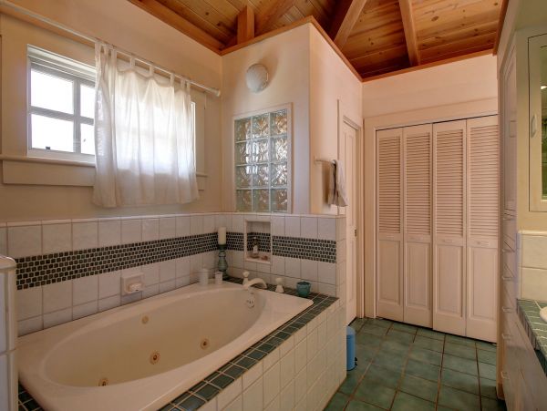 Santa Barbara County Home 997959