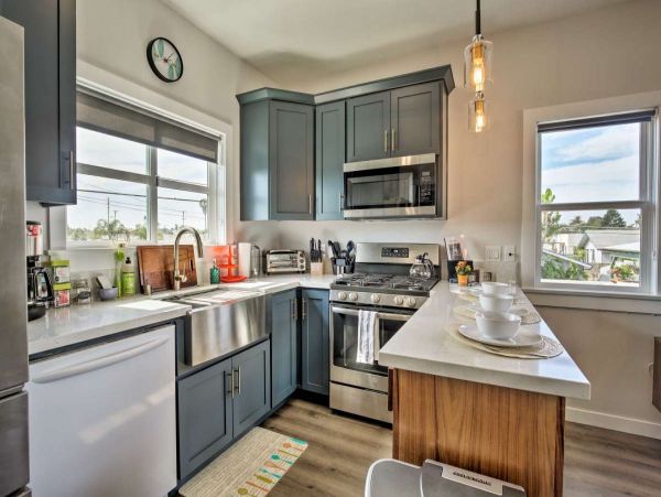 San Diego Beach Communities North Home 997973