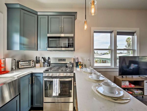 San Diego Beach Communities North Home 997973