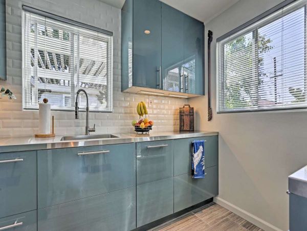 San Diego Beach Communities North Home 997975