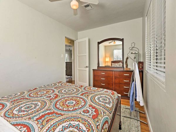 San Diego Beach Communities North Home 997975