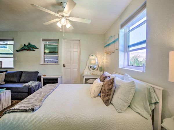 San Diego Beach Communities North Home 997978