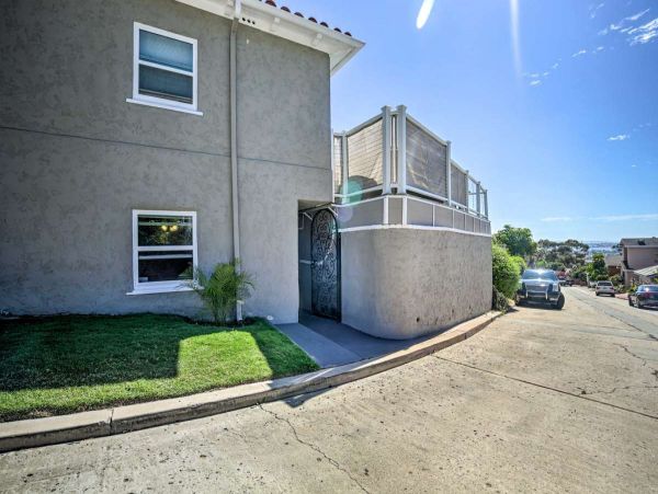 San Diego Beach Communities North Home 997978