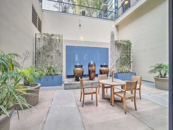 San Diego Beach Communities North Condo 997981