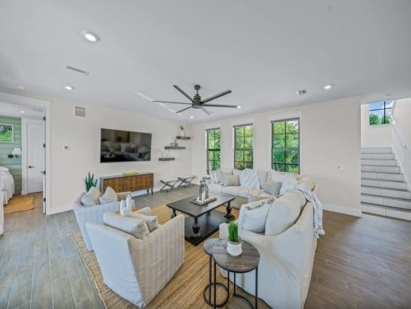 Siesta Key Luxury Vacation Rental - Gulf Coast Family Villa