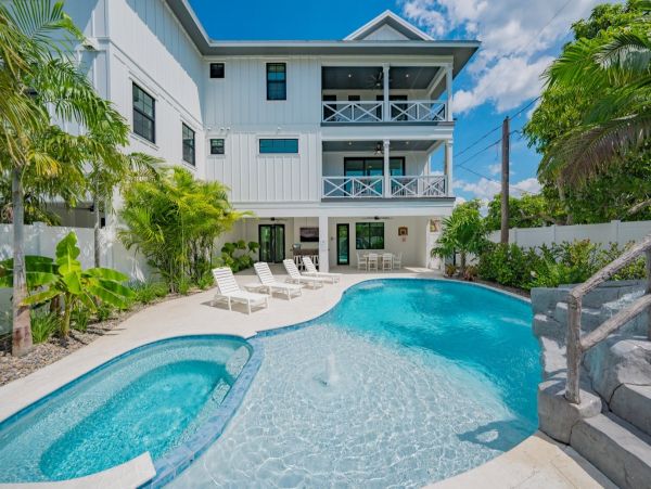Luxury Coastal Vacation Rental with Heated Saltwater Pool & Private Spa - Sleeps 14