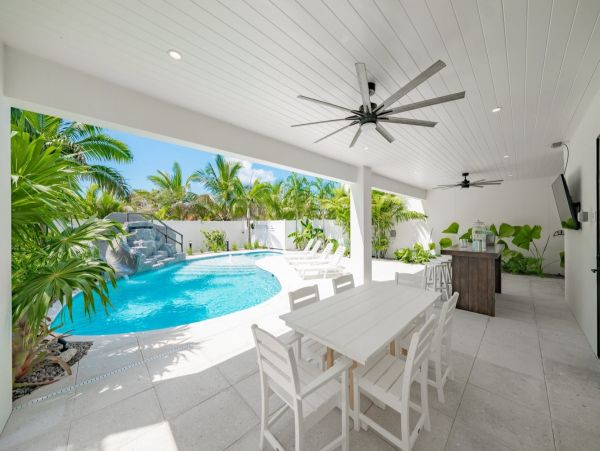 Luxury Coastal Vacation Rental with Heated Saltwater Pool & Private Spa - Sleeps 14