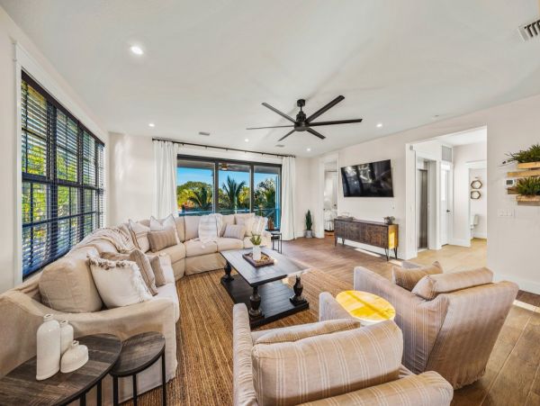 Luxury Coastal Vacation Rental with Heated Saltwater Pool & Private Spa - Sleeps 14