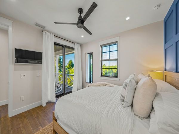 Luxury Coastal Vacation Rental with Heated Saltwater Pool & Private Spa - Sleeps 14