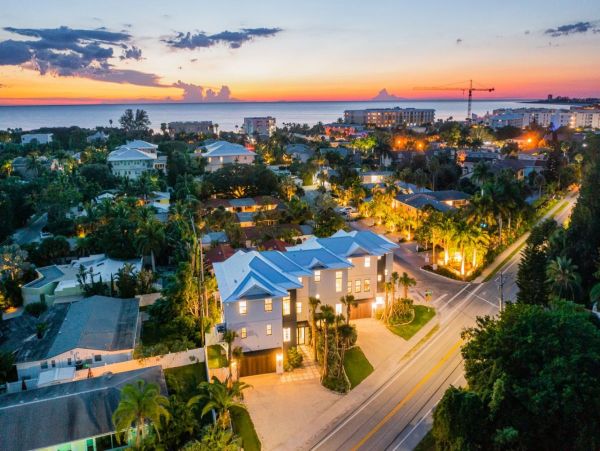 Luxury Coastal Vacation Rental with Heated Saltwater Pool & Private Spa - Sleeps 14