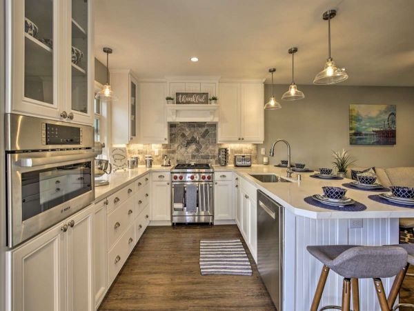 Mission Beach Vacation Home 4 Bedrooms Sleeps 10