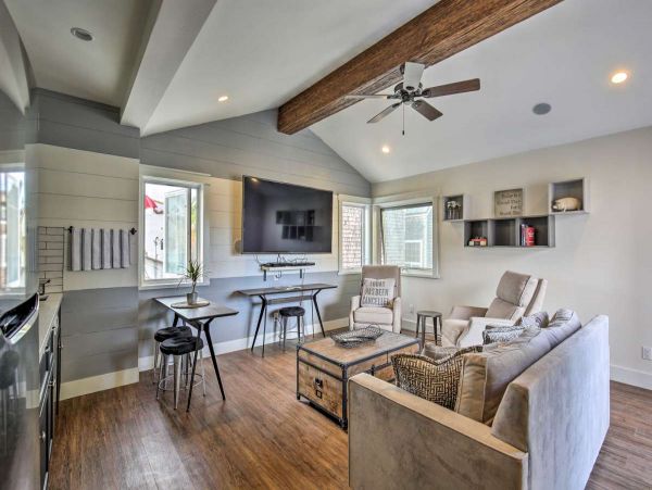 Mission Beach Vacation Home 4 Bedrooms Sleeps 10