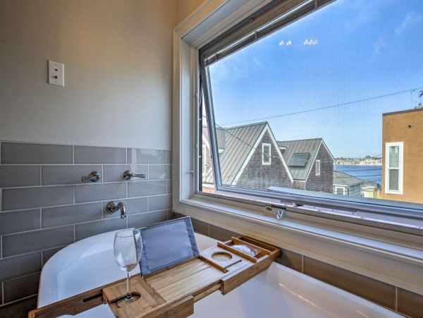 Mission Beach Vacation Home 4 Bedrooms Sleeps 10