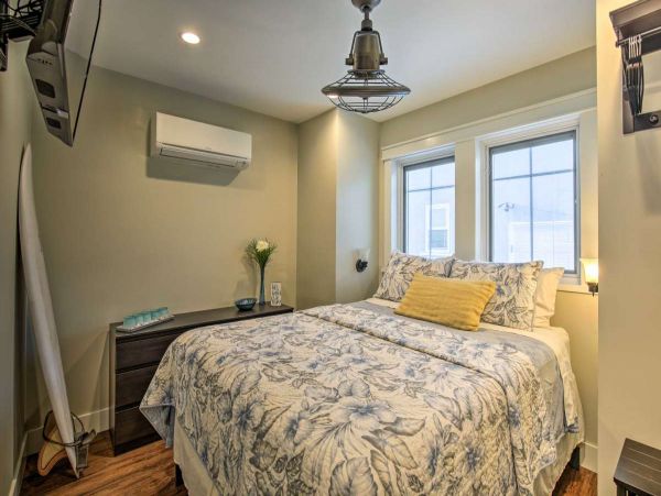 Mission Beach Vacation Home 4 Bedrooms Sleeps 10