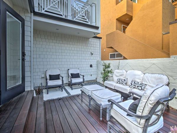 Mission Beach Vacation Home 4 Bedrooms Sleeps 10