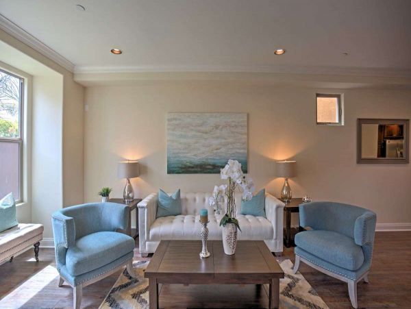 Vacation Rental in Pacific Beach 4 BR, Fireplace & Rooftop Deck