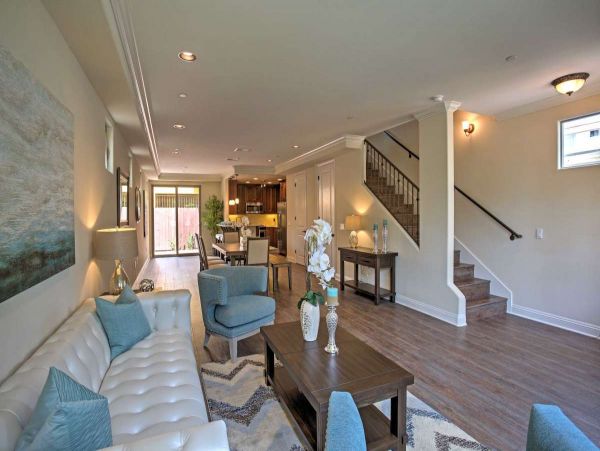 Vacation Rental in Pacific Beach 4 BR, Fireplace & Rooftop Deck