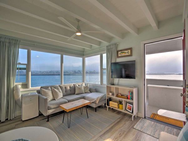 San Diego Beach Communities North Condo 997990