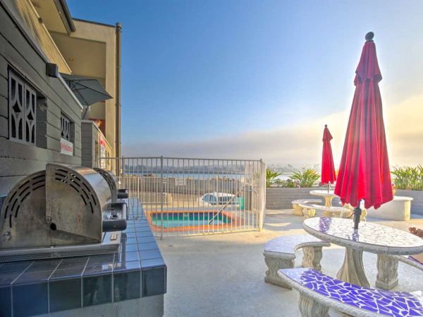 San Diego Beach Communities North Condo 997990