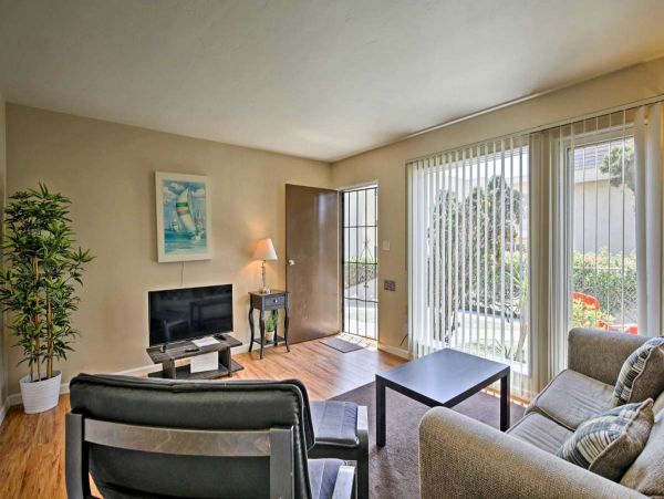 San Diego Beach Communities North Home 997993