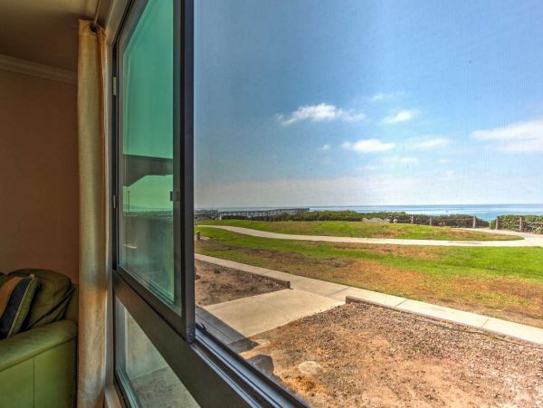 San Diego Beach Communities North Condo 997994