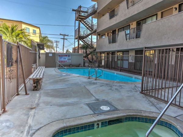 San Diego Beach Communities North Condo 997994